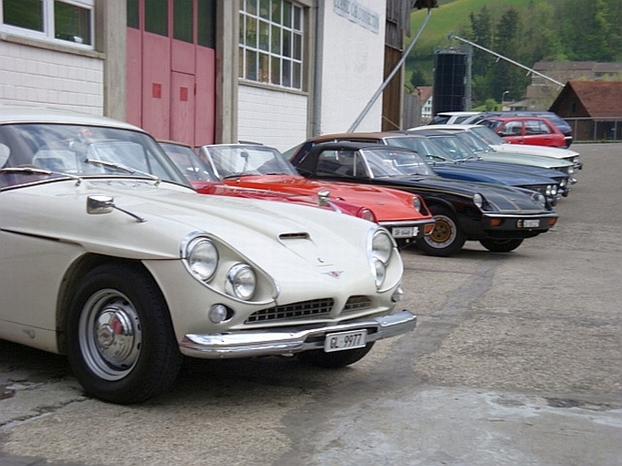 2010-05 Jensen Car Club zu Besuch 067.jpg